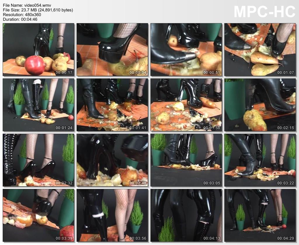 Three girls pear crush