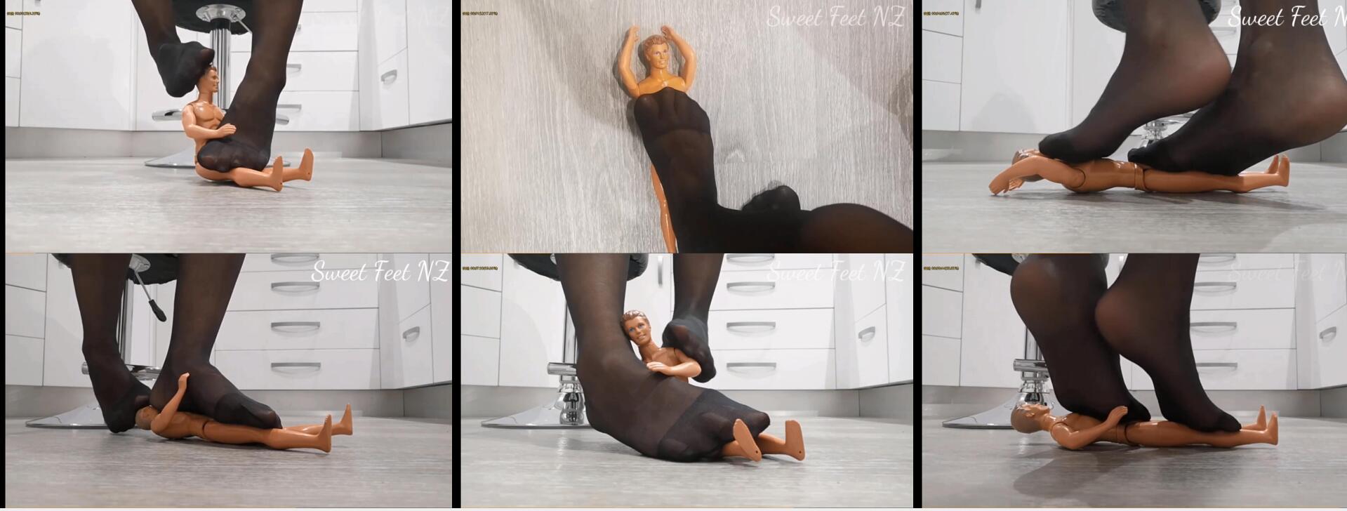 Sweet feet nz nylon stocking giantess tortured tiny man